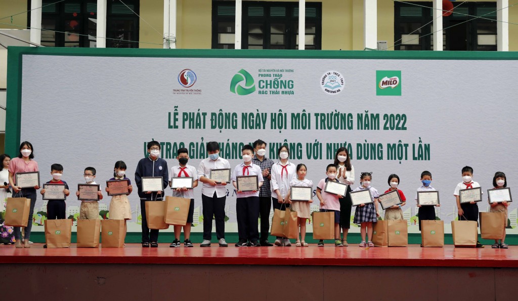 LỄ PHÁT ĐỘNG NGÀY HỘI MÔI TRƯỜNG NĂM 2022 VÀ TRAO GIẢI THÁNG NÓI KHÔNG VỚI NHỰA DÙNG MỘT LẦN 